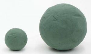 6027 - 5.8" Artesia Wet Fom Ball - 15.75 pkg of 2, 14.90/12