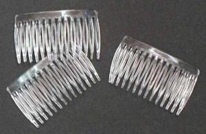 WA961 - 7 cm Plastic Combs - .15 ea, .10/12