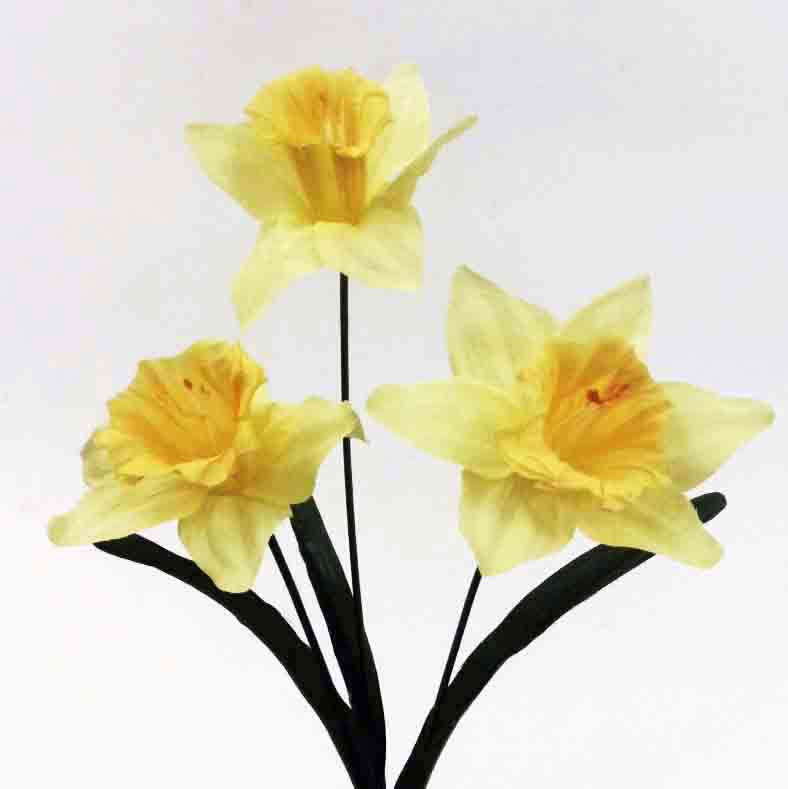 D33 - 30" Daffodil Spray x 3 - 2.95 ea, 2.55/12