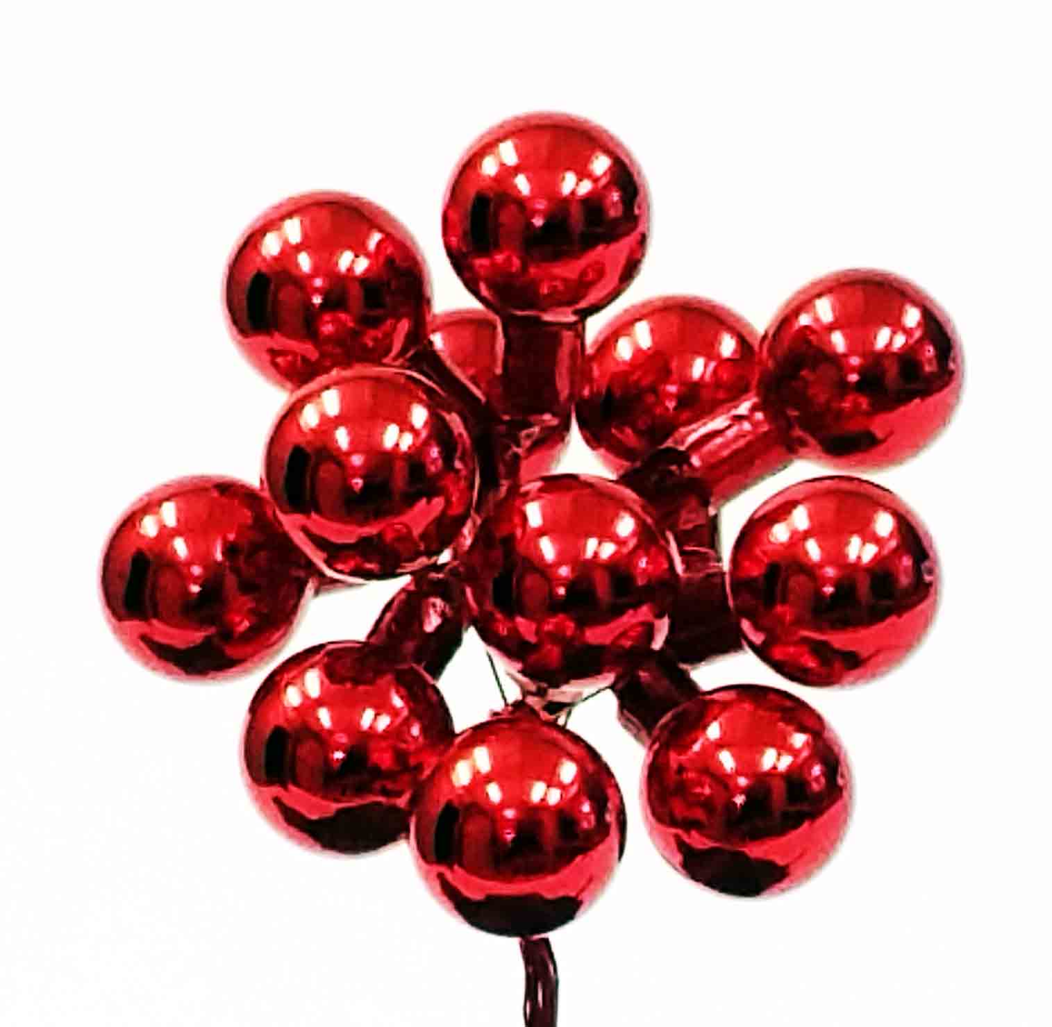 X5255 - Red 25mm Glass Balls - 3.20 bu, 2.90/12