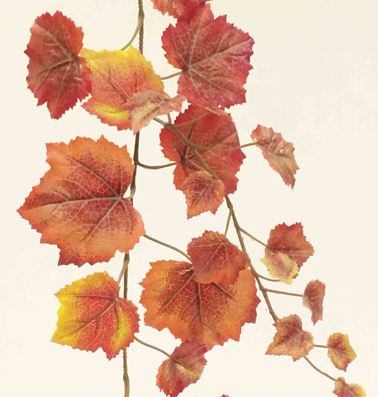 GG92 - 6' Grape Ivy Garland - 6.60 ea, 6.30/6