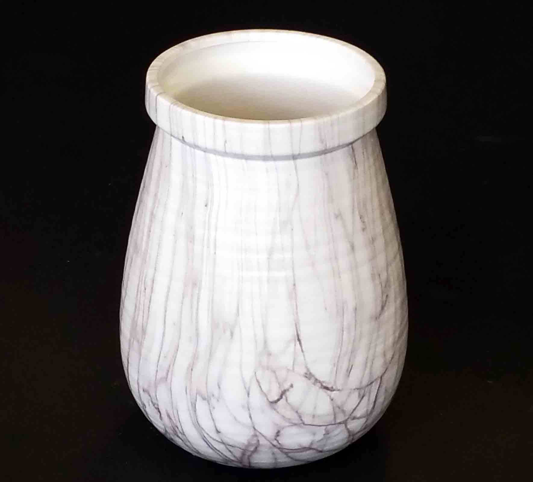 9813 - 13" Ceramic Vase - 23.50 ea, 20.80/4