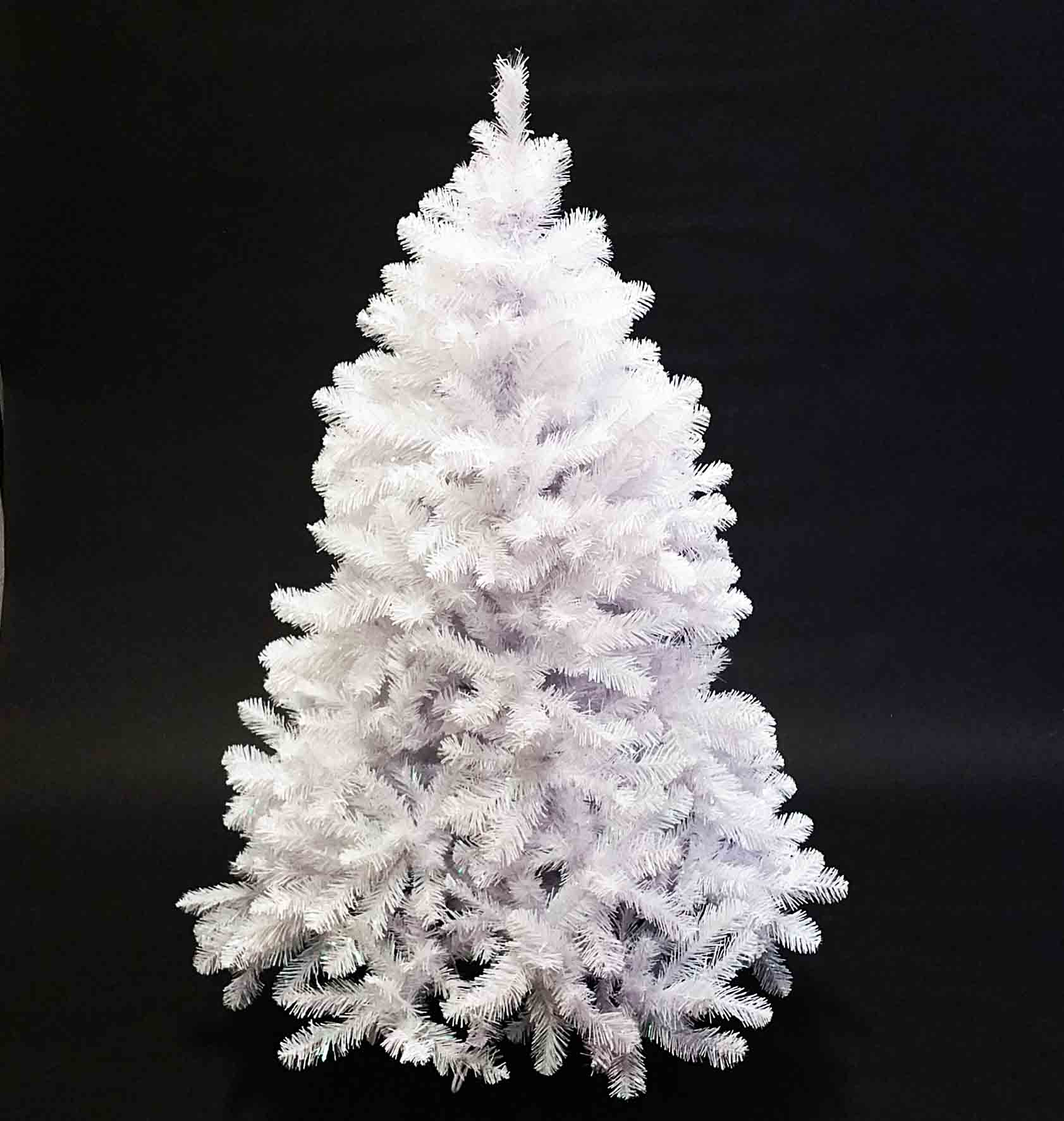 XT5W - 5' White Pine Tree - 121.50 ea