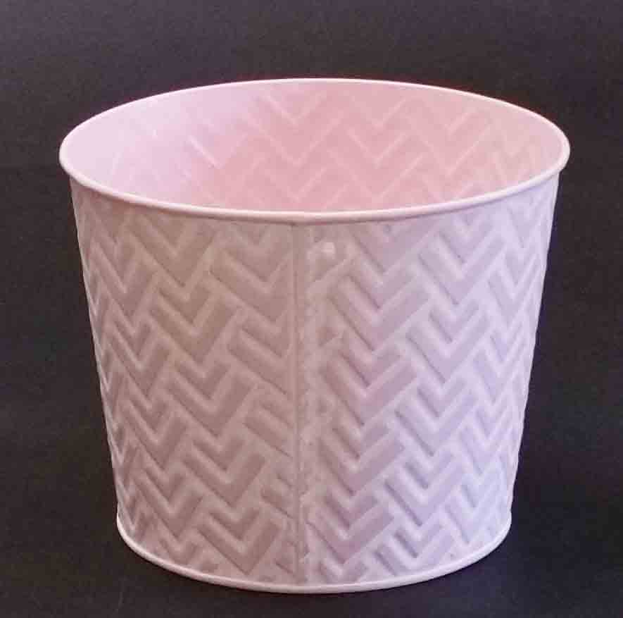 M15 - 6.5" Chevron Pot with Liner - 4.95 ea, 4.50/48