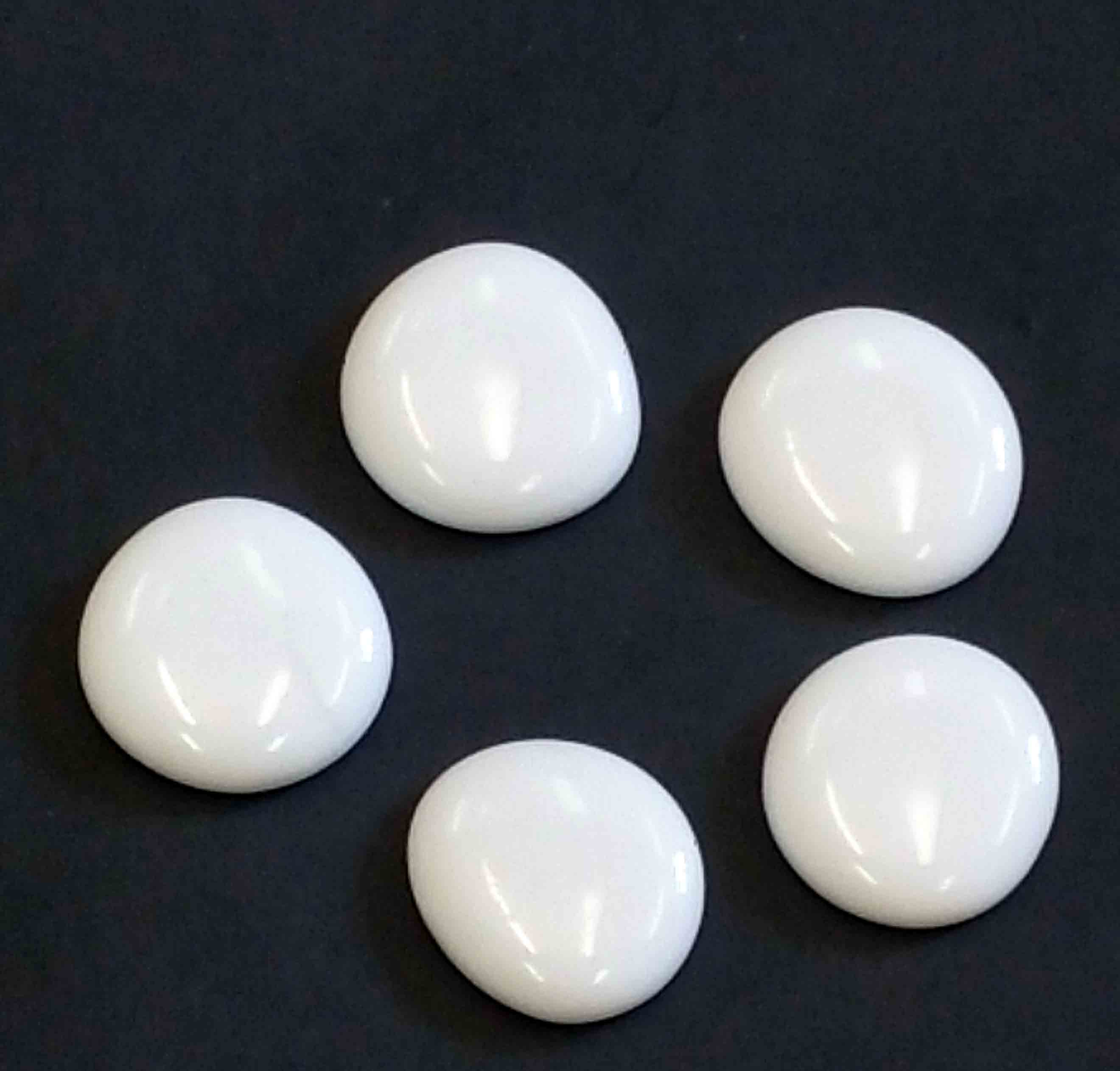 4865 - 28-33 mm Flat Stones - White - 7.25 bag, 6.95/10