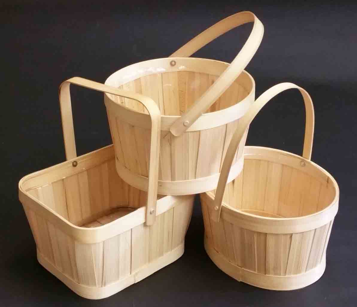 19758 - Orchard Baskets with Handles & Liners - 5.45 ea, 4.95/36