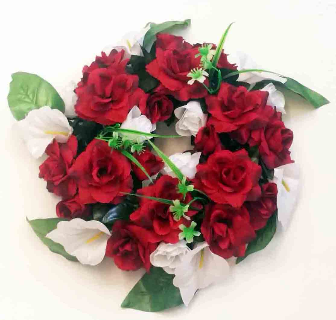 1716 - 16" Red/White Decorated Wreath - 19.95 ea