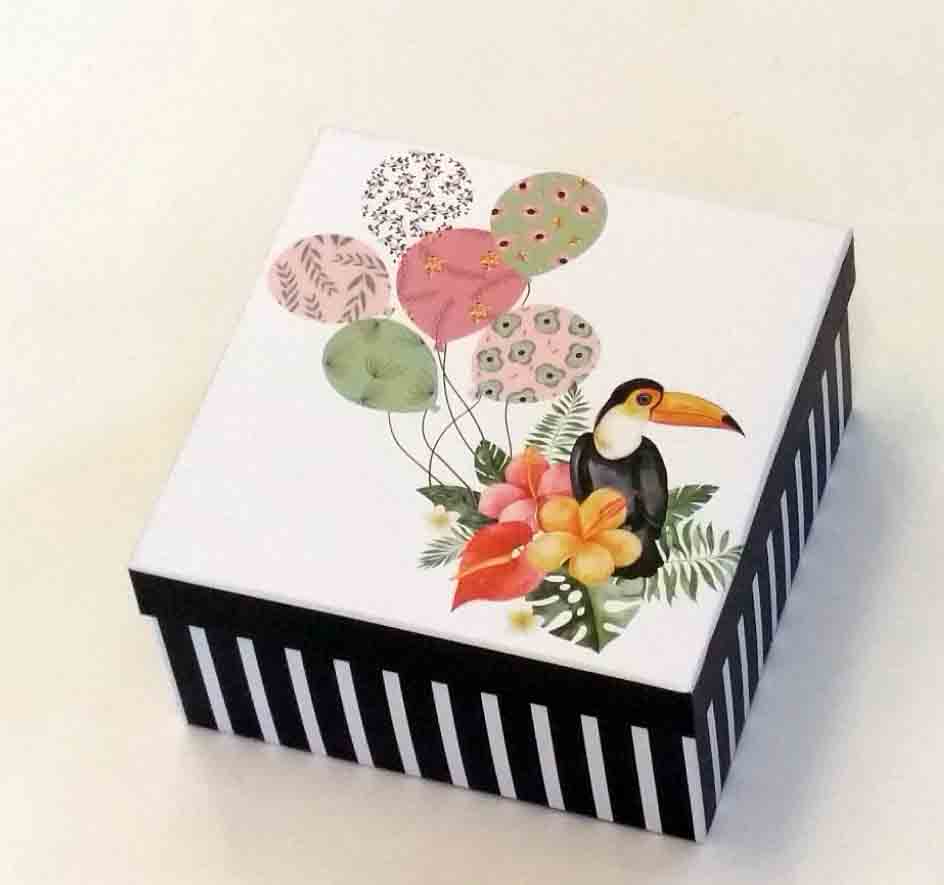 5787 - Square Deluxe Gift Boxes - 10.45 set of 3