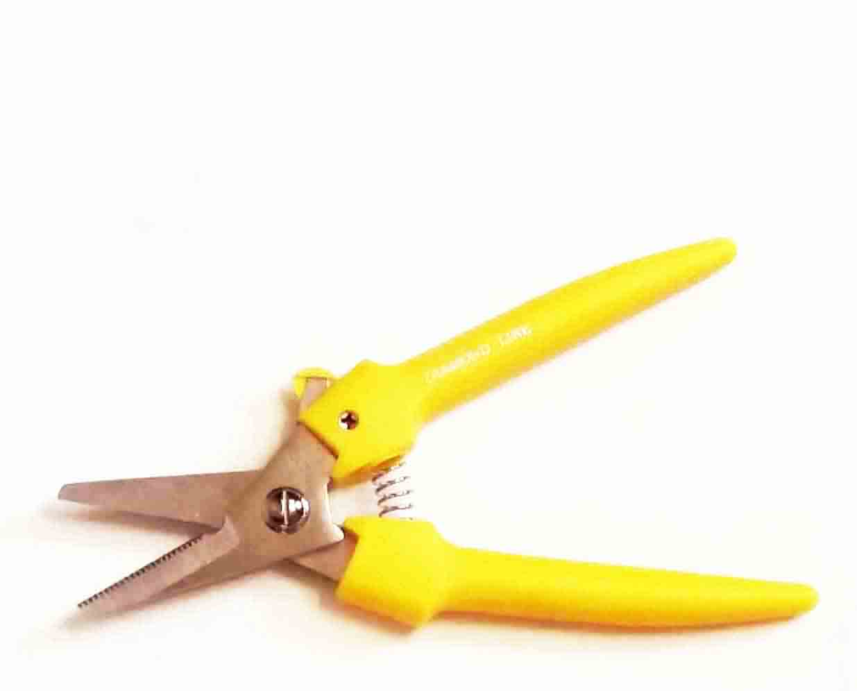 7040 - 7.5" Diamond Line Bunch Cutter - 9.75 ea