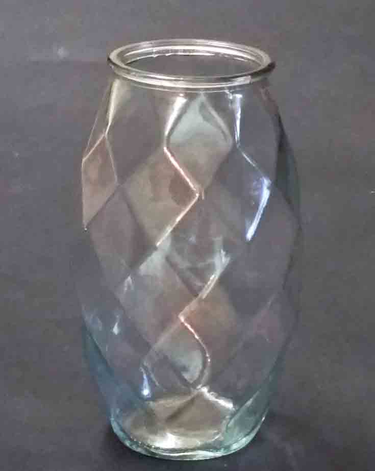 GL3602 - 8.5" Brilliant Cut Vase - 3.50, 3.25/12