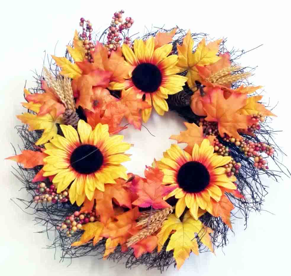 2377 - 22" Sunflower Wreath - 24.50 ea