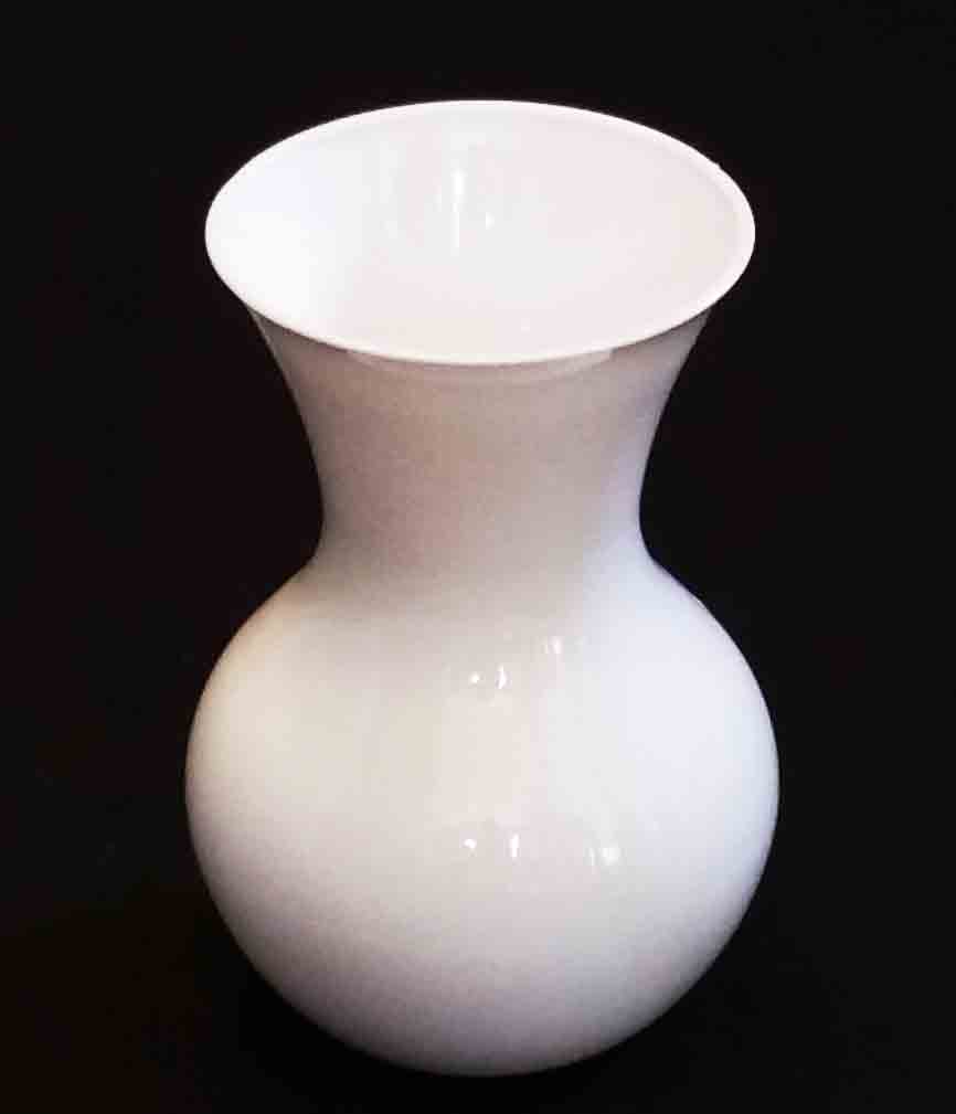 2422 - 7" Sweetheart Vase - 2.95 ea