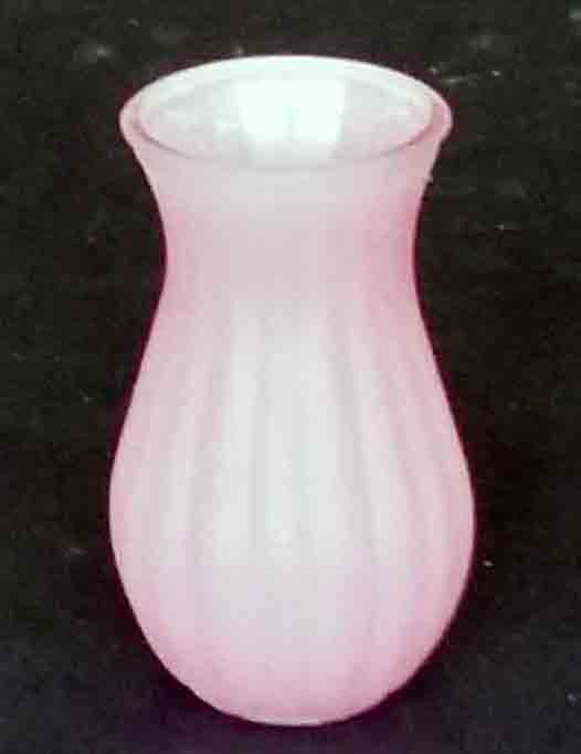GC5757 - 8.75" Frost Strawberry Jenna Vase - 6.95 ea, 6.50/12