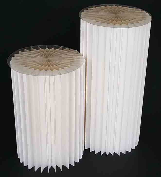 9915 - 23.6" Ivory Accordian Stand - 34.45 ea