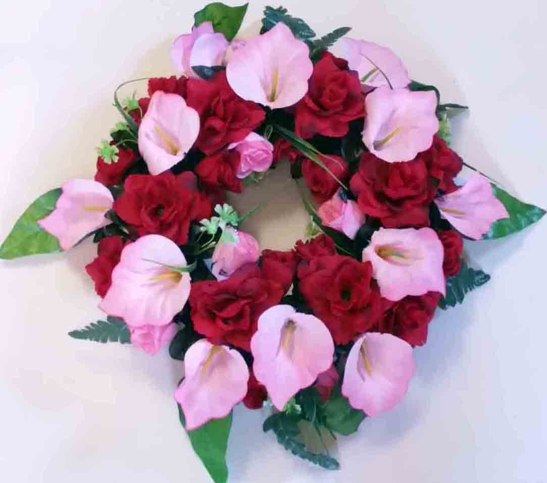 1889 - 22" Pink/Red Wreath - 39.95 ea