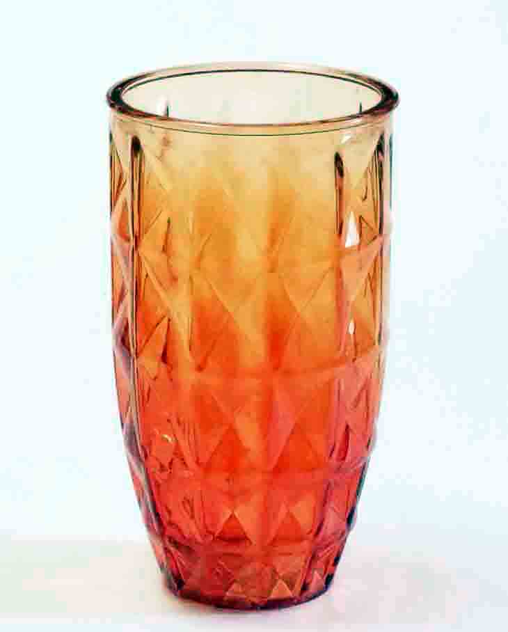 GC1369 - 8.5" Orange Ombre Vase - 5.50 ea, 5.25/6