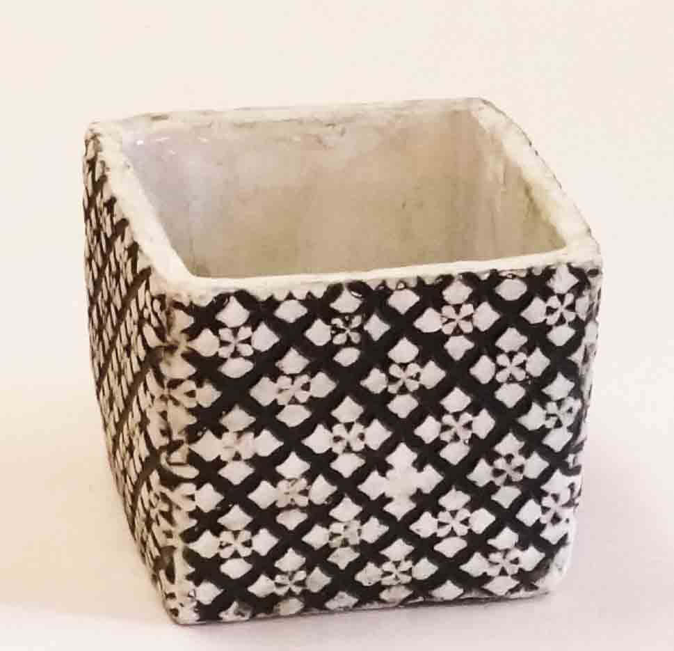 C328 - 4.5" Hunter/White Square Cement Pot - 4.90 ea, 4.60/12