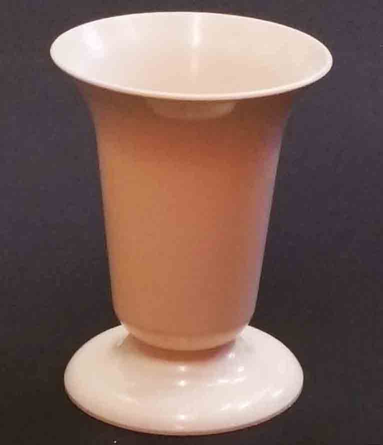 420 - 11.5" Ivory Trumpet Urn - 7.25 ea, 6.95/24