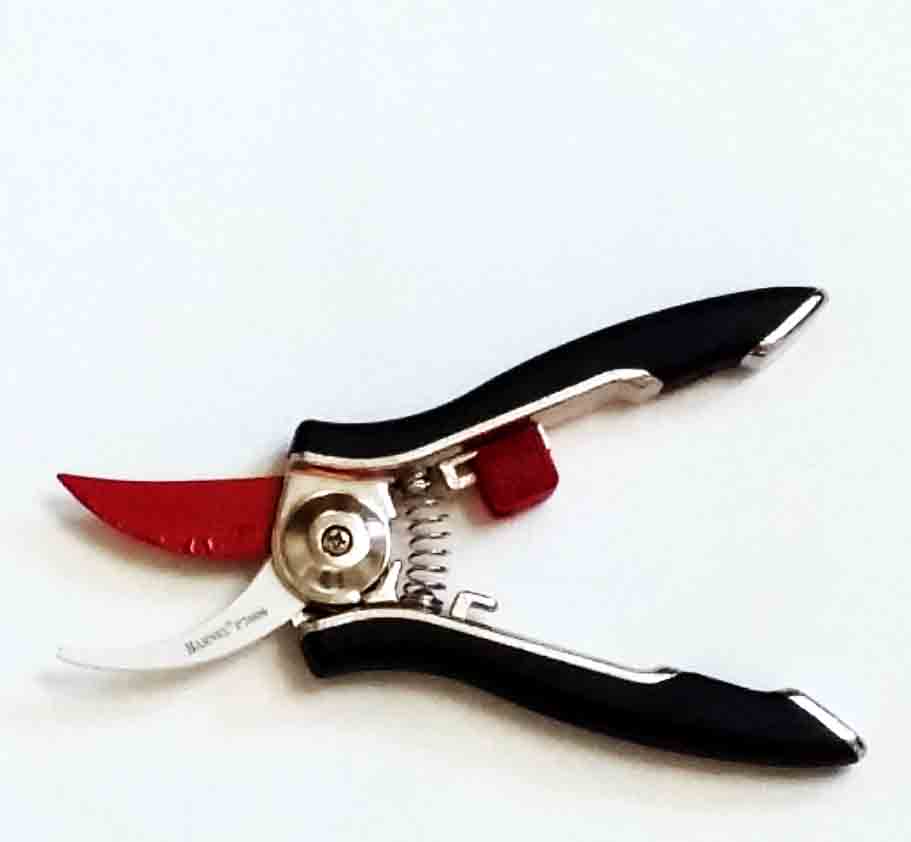 1332 - 6" Trendy Mini Pruner - 18.75 ea -